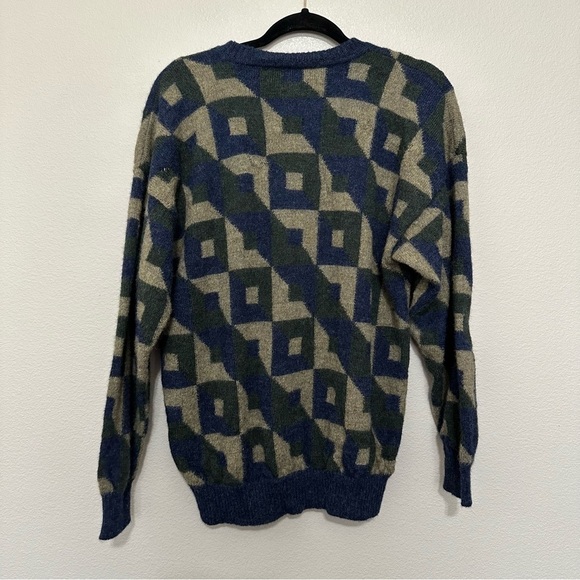 Vintage Susan woode Neiman- Marcus geometric printed alpaca sweater size L large - Picture 3 of 6